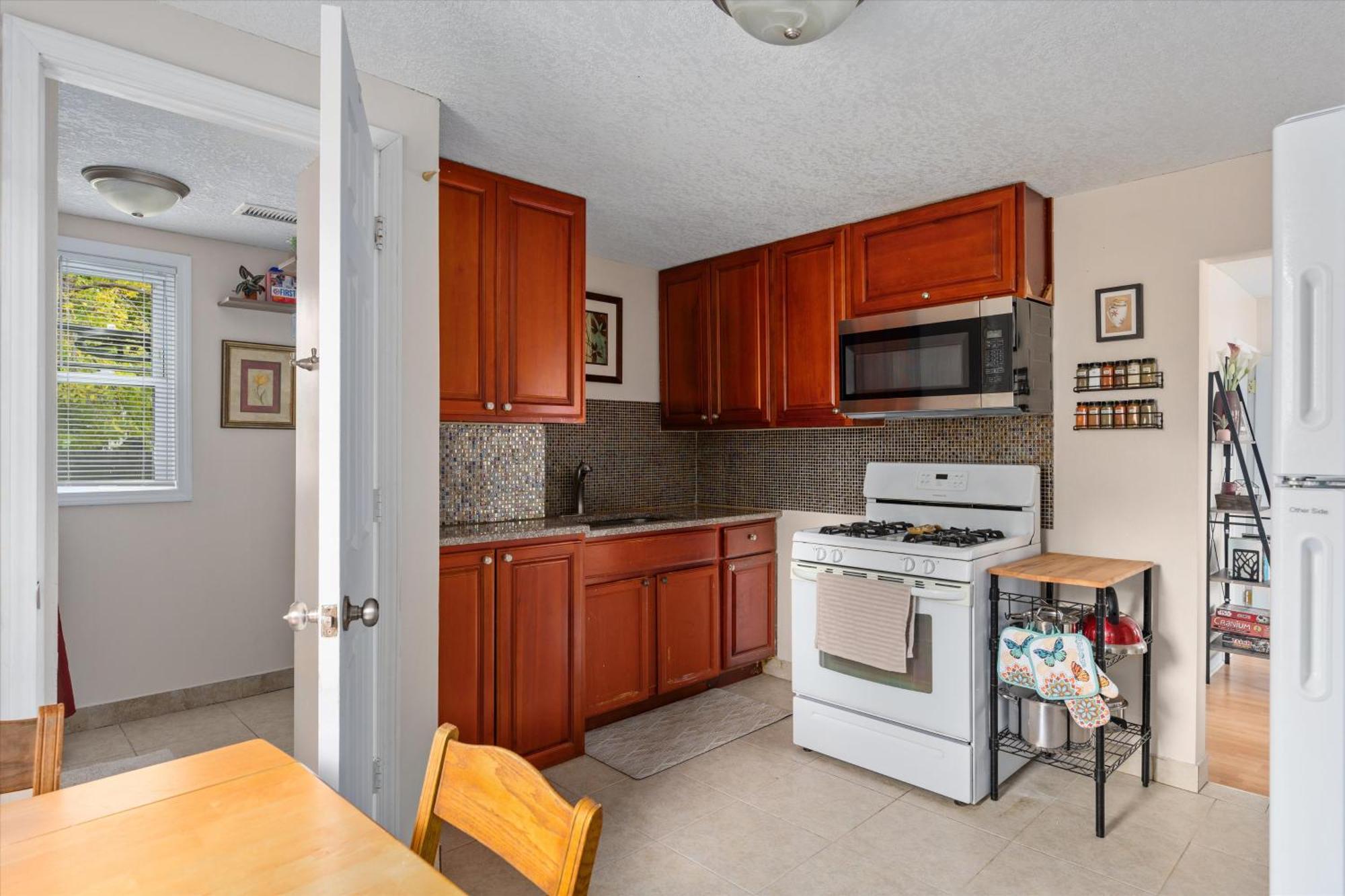 Tulip House - Quiet Home 10 Minutes From Downtown Μινεάπολη Εξωτερικό φωτογραφία