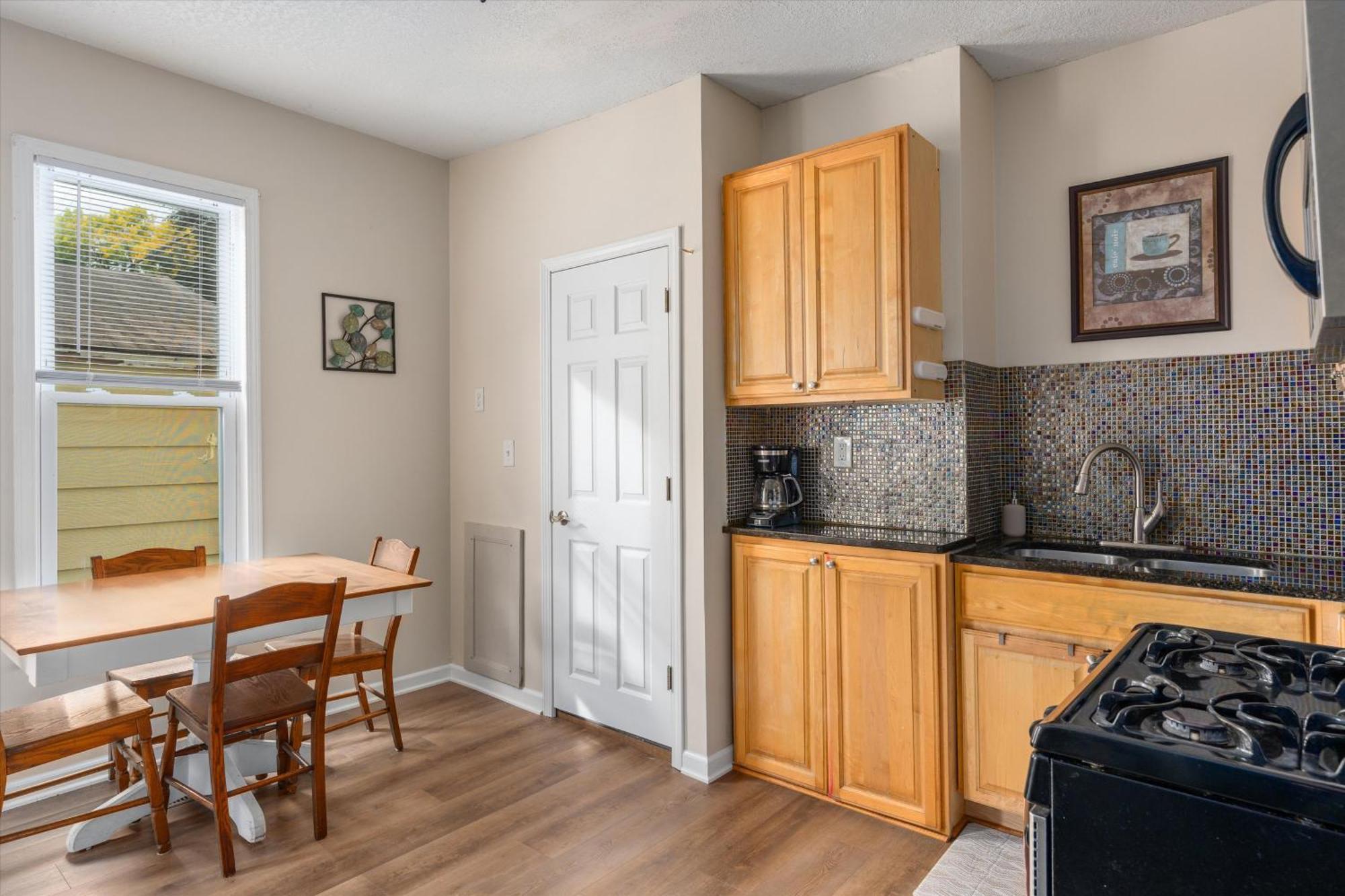 Tulip House - Quiet Home 10 Minutes From Downtown Μινεάπολη Εξωτερικό φωτογραφία