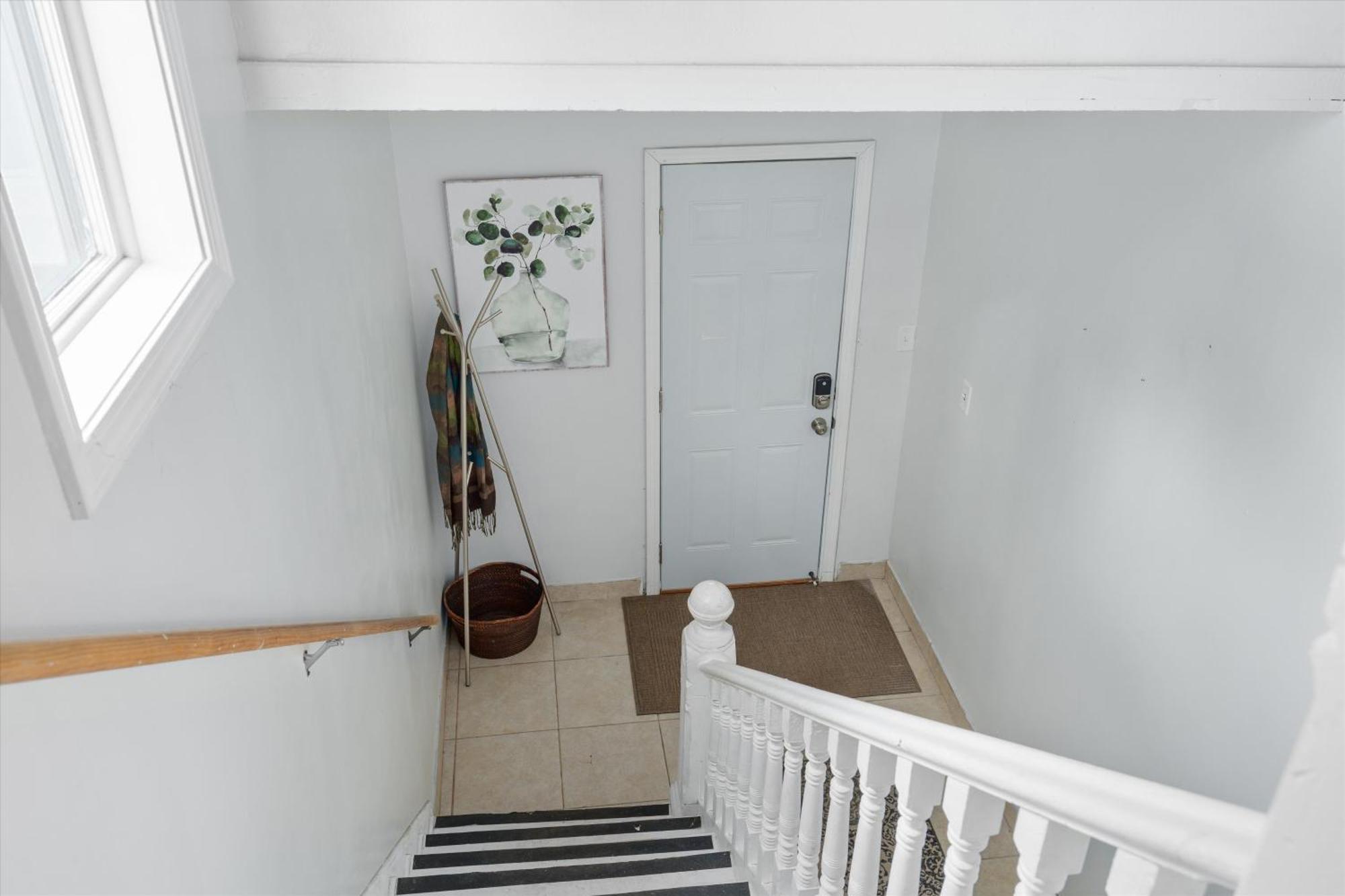Tulip House - Quiet Home 10 Minutes From Downtown Μινεάπολη Εξωτερικό φωτογραφία