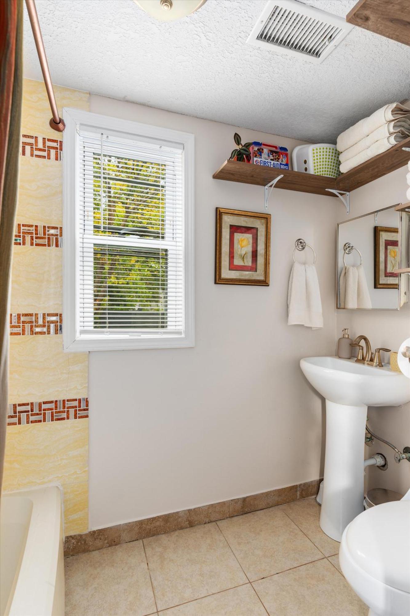 Tulip House - Quiet Home 10 Minutes From Downtown Μινεάπολη Εξωτερικό φωτογραφία